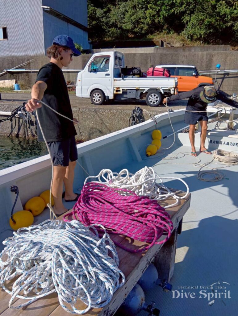 視標になるロープもすべて念入りにチェック